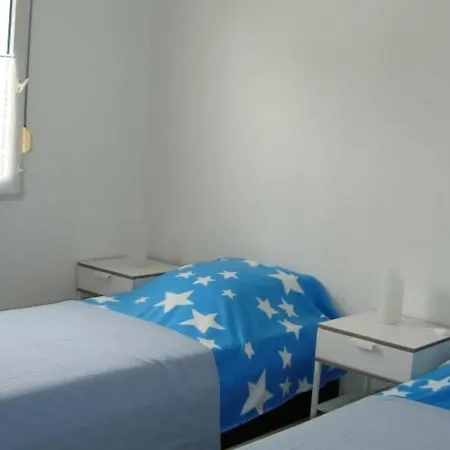 Maison Calme 3 Pieces Avec Jardin Et Parking A Saint-Denis-D'Oleron - Fr-1-246A-339 *